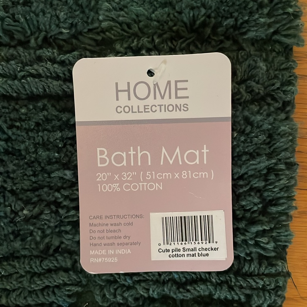 Bath Mat - Picture 2 of 5